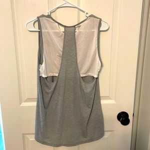 Athleta top